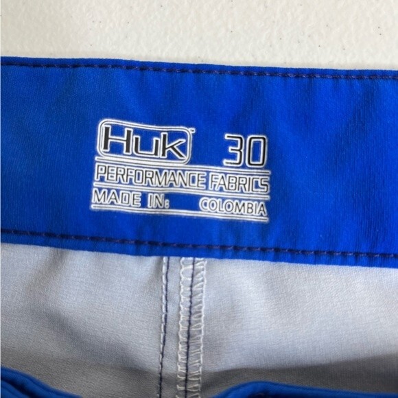 Huk Performance Fishing KC Scott Blue Marlin Board Shorts Flag Patriotic Men 30 - Picture 9 of 14